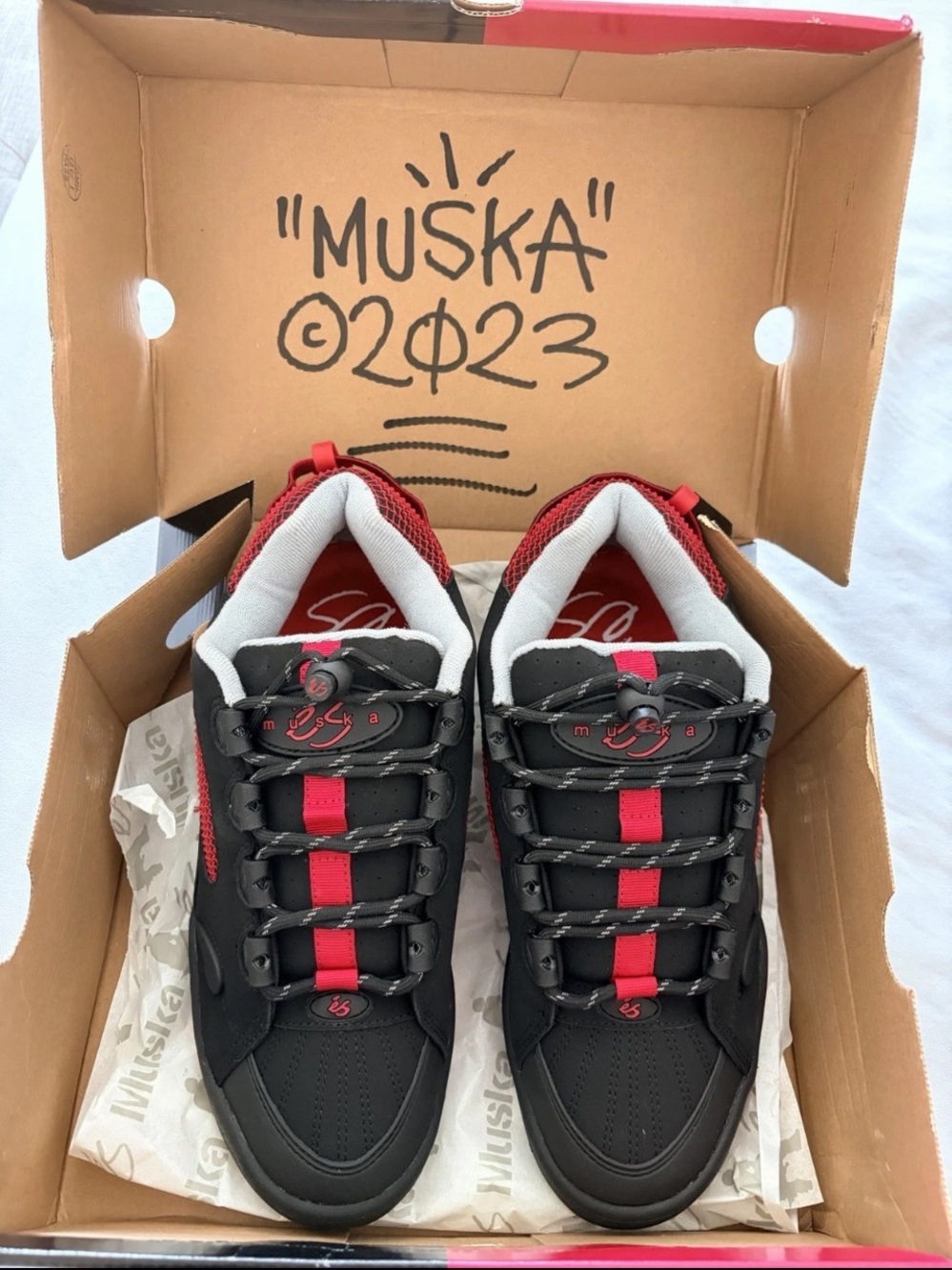 New Autographed 1997 reissue ES Chad Muska black red grey shoes mens size 10.5